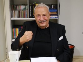 Milyonların İzlediği İvan Garelov: Aralarında Ülkeyi Yönetenler de Var