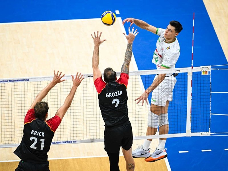 Bulgaristan bu yüzyılda Almanya'ya karşı büyük turnuva elemelerinde 4-1 önde