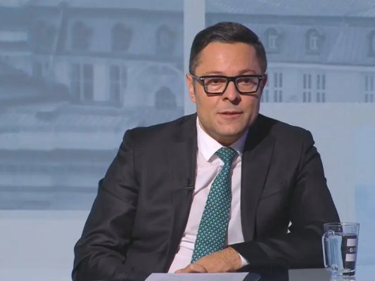 Pulev: AB'de en düşük akaryakıt fiyatlarına sahibiz ama bu sadece yarım zafer