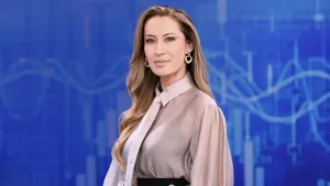 Sürpriz. sevilen sunucu ekrana dönüyor