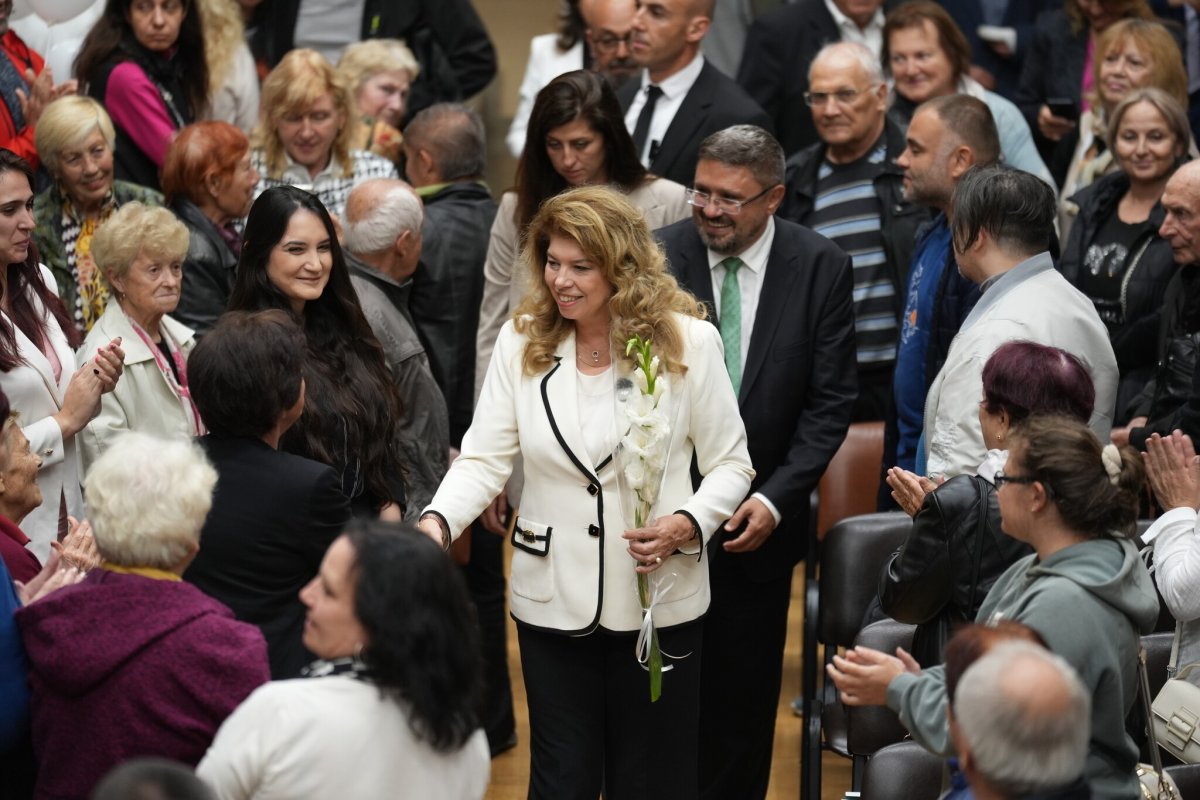Cumhurbaşkanı adayı Iliyana Yotova: Ukrayna için barış koalisyonu kuracağız