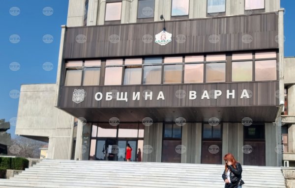 Varna Belediyesi yasadışı restoran ve oto yıkama için yıkım işlemini başlattı