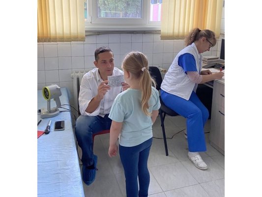 Rusçuk'ta belediye kreşlerinde ücretsiz göz muayenesi başladı