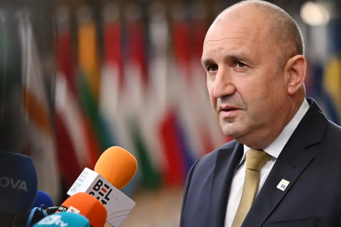 Rumen Radev, Burgaz ve Varna'da gemi trafiğinin azalmadığını belirterek kışkırtanları susturmaya çağırdı