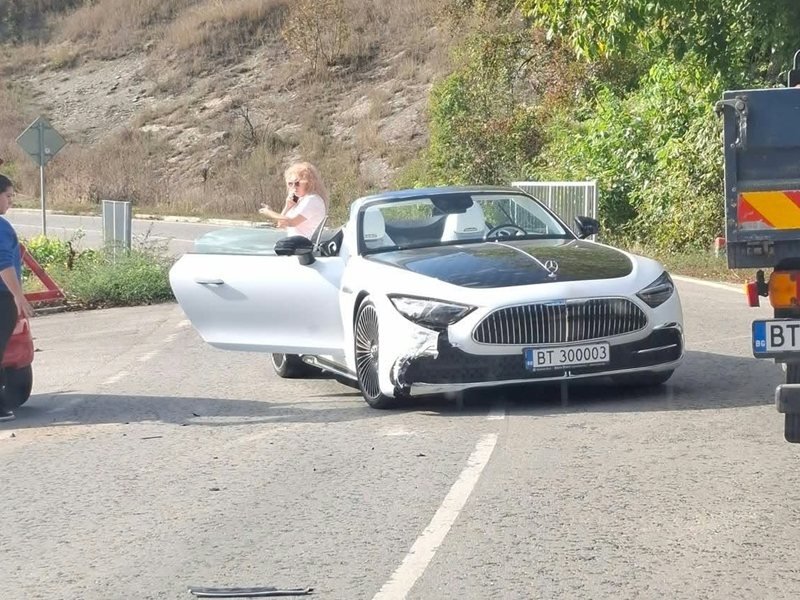 Elena yakınında özel plakalı Maybach kazası sosyal medyayı alevlendirdi