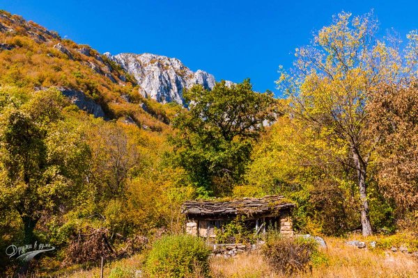 Lütibrod yakınındaki Beyaz Kayalar ekoparkuru Botev çetelerinin son muharebesine uzanıyor