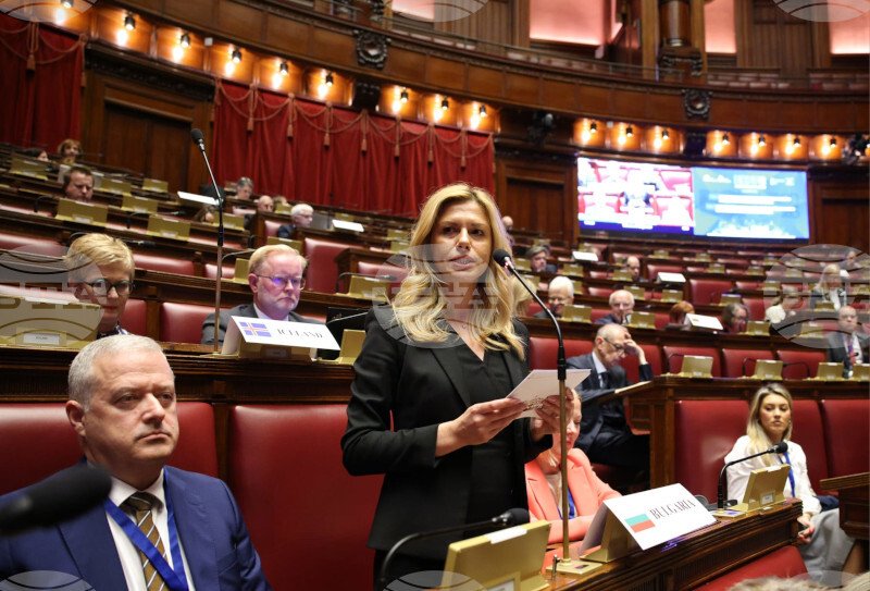 Bulgar Ulusal Meclisi Başkanı Mihaela Dotsova Karadeniz güvenliği için ortak Avrupa eylemi istedi