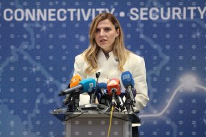 Dışişleri Bakanı Petrova: Kuzey Makedonya'dan beklentimiz 2022'de kararlaştırılanlarla sınırlı