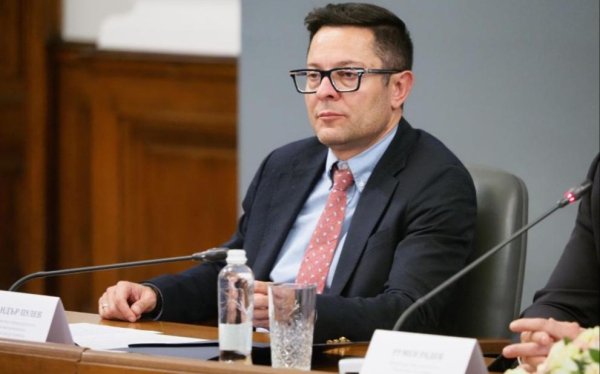 Bulgaria Ekonomi Bakanı Aleksandar Pulev ABD'de savunma ve güvenlik iş misyonuna liderlik edecek