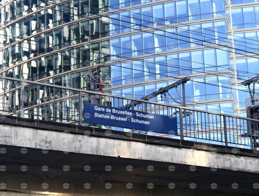 Belçika'da grev 9 ve 12 Ekim'de toplu taşımayı aksatacak