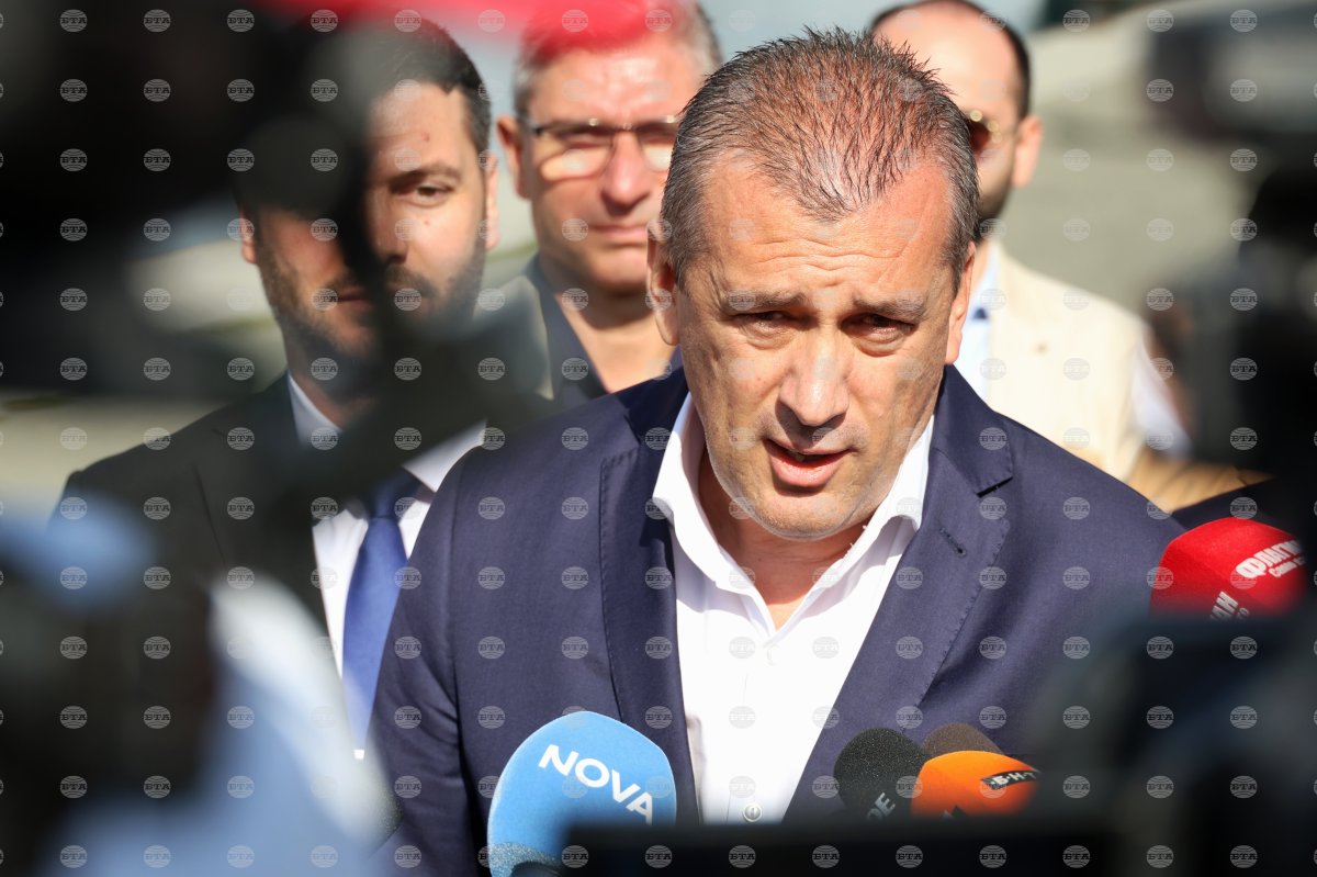 Ulaştırma Bakanı Georgi Peev: Demiryolu altyapı şirketinde 350 milyon euroluk ihaleye son verildi