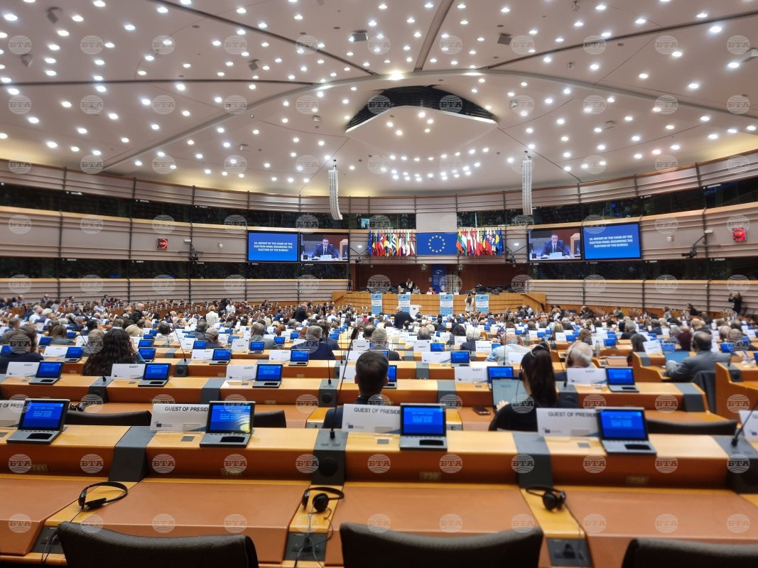 Avrupa Ekonomik ve Sosyal Komitesi Brüksel'de toplanıyor: teknolojik egemenlik, yoksulluk ve konut gündemde