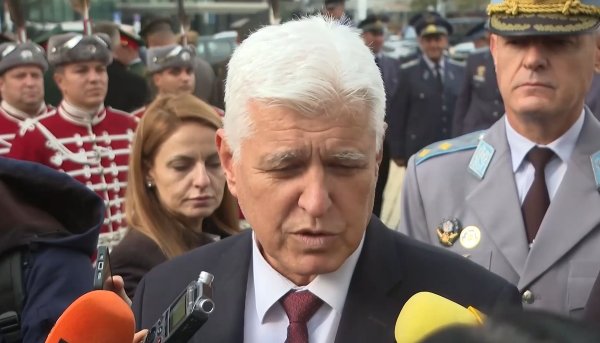 Bulgaristan Savunma Bakanı Stoyanov: NATO ortak hava gücü yakında ülkede olacak