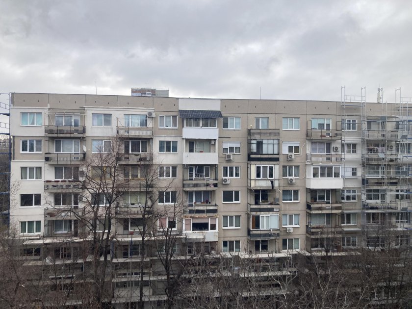 Hukuki tavsiyeler: Komşular akıtan çatının ortak onarımına katılmak istemiyorsa ne yapmalı