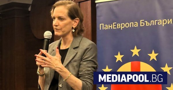 Anne Applebaum Sofya'da: Rusya'nın Ukrayna'da zaferi Avrupa için felaket olur