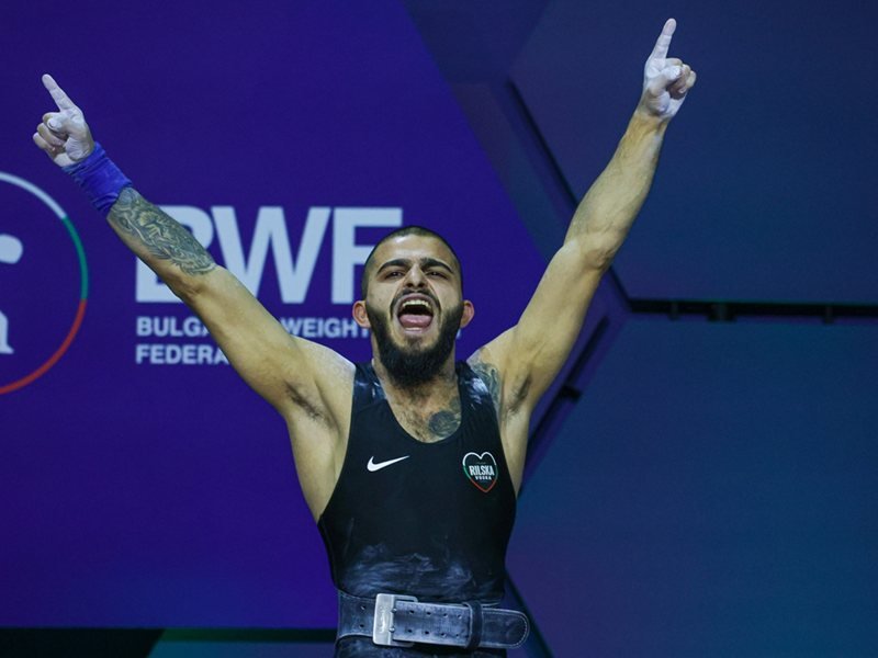 Halterciler Angel Rusev ve Hristo Hristov Bundesliga'da galibiyet getirdi
