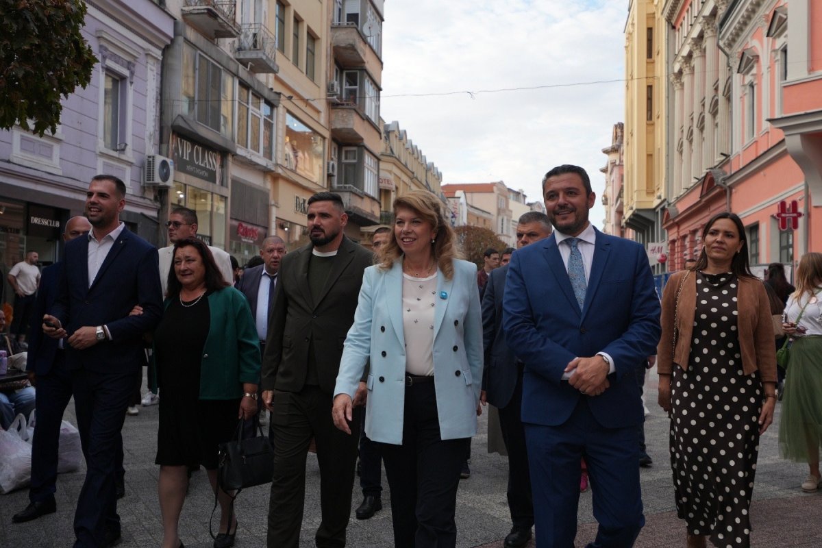İliyana Yotova Filibe'de: Kiril Vılçev ile birlikte Bulgaristan'da yükseliş için çalışacağız
