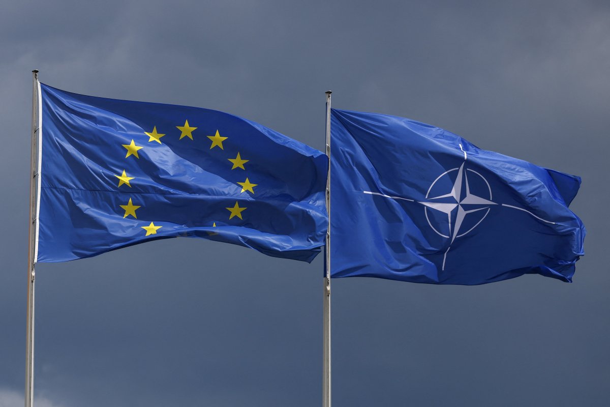 NATO Karadeniz'de gözetleme ve istihbarat kapasitesini artıracak
