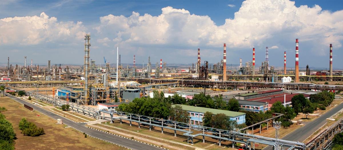 ABD Maliye Bakanlığı Lukoil'in Bulgaristan'daki rafineri ve akaryakıt şirketlerine 2027'ye kadar izin verdi