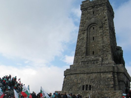 Rusya'nın Sofya Büyükelçiliği Şipka Anıtı restorasyonu için nota gönderdi