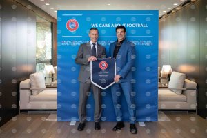 Bulgar Futbol Federasyonu Başkanı ve İcra Direktörü Berlin'deki UEFA toplantısında