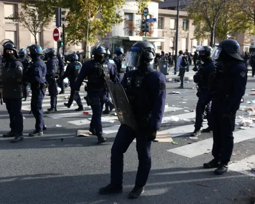 Fransa'da okul protestoları 'mücadele günü'nde büyümesi bekleniyor – Avrupa canlı